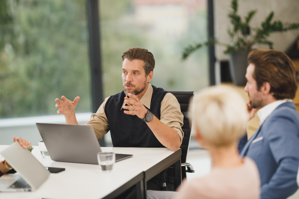 10 Features to Look for When Choosing Task Tracking Software