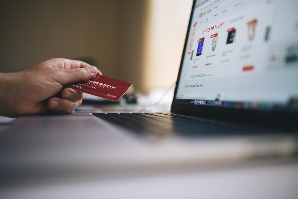WooCommerce ve ERP Entegrasyonu: E-Ticaret Sitenizi İş Sistemlerinize Bağlamak